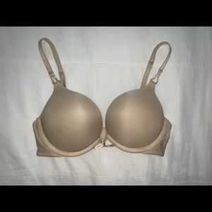 Victoria Secret Miraculous Plunge Bra
